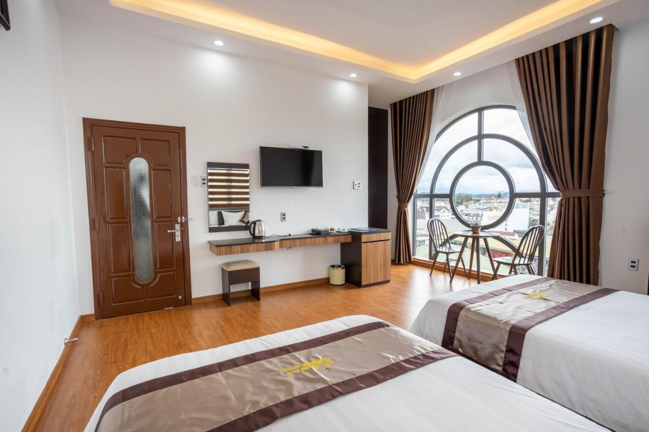 Khach San Y Lan 2 Da Lat Hotel Екстериор снимка